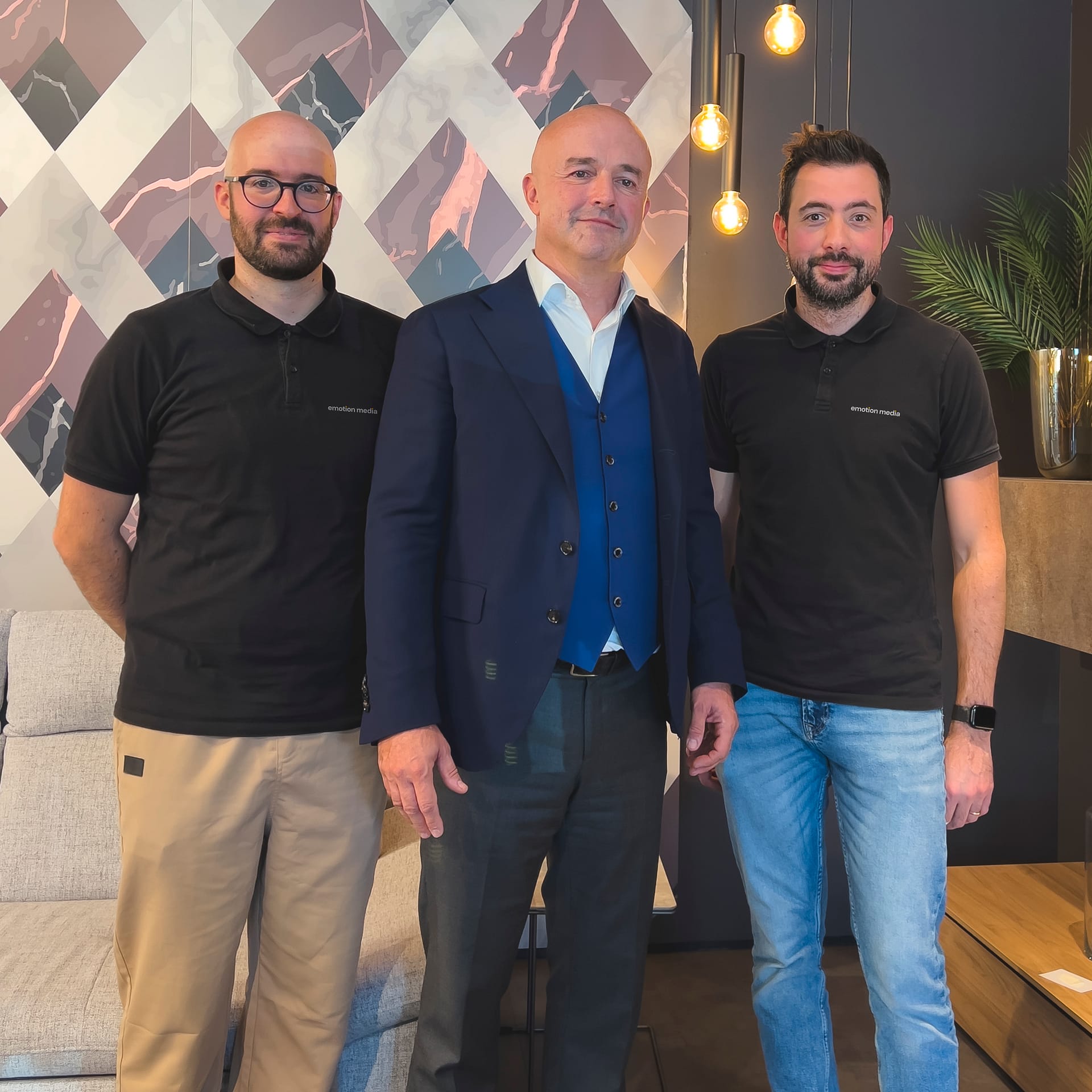 Una fragile chiave di carta Una fragile chiave di carta